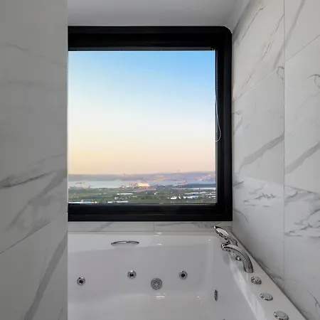 Ξενοδοχείο Lagun Castle Hotel&spa Γιάλοβα