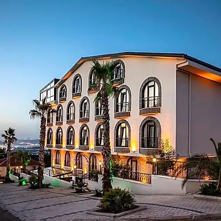 Hotel Lagun Castle Hotel&spa